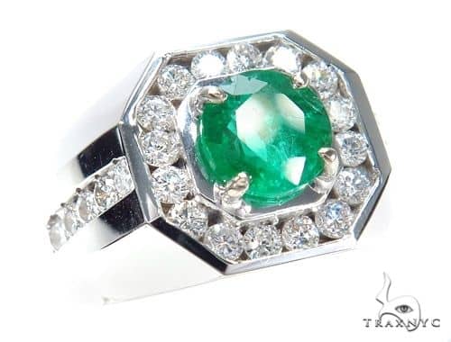 NO RESERVE 0.73CTW Emerald and Diamond Enegement Ring 14K white Gold For  Sale at 1stDibs