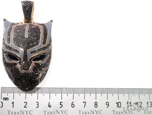 Marvel Wakanda Forever Black Panther Charm Necklace Set