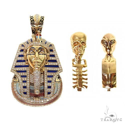 Custom Made Pharaoh Pendant With Interchangeable Skull and Alien 